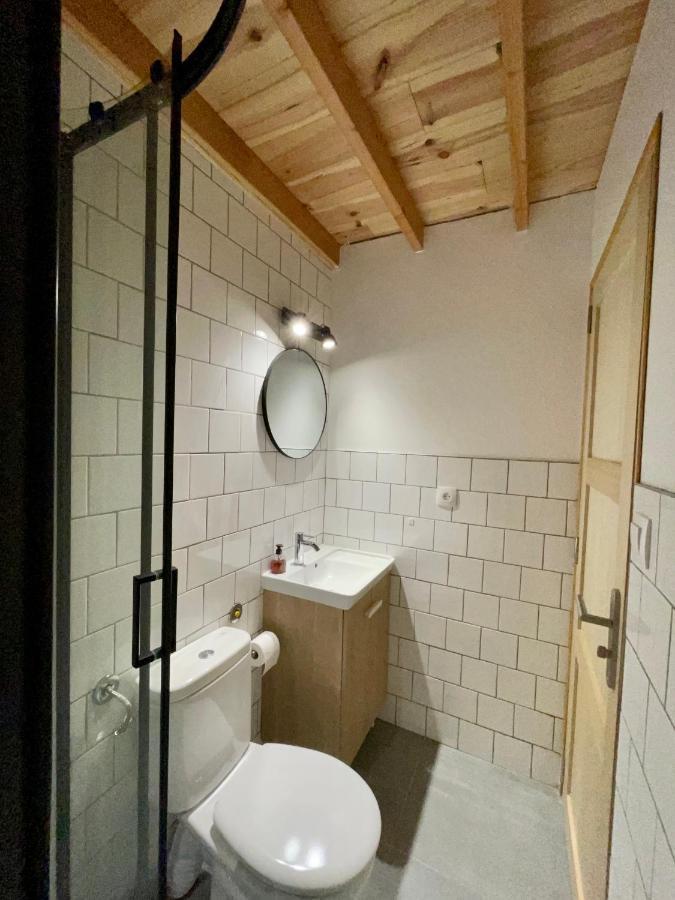 Annexe Des Pins - Studio Gite Avec Piscine & Climatisation Villeneuve-les-Beziers Ngoại thất bức ảnh
